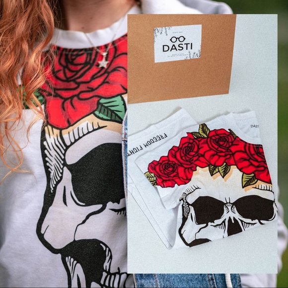 Funny White Skull T-Shirt for women relaxed fit - Picture 2 of 4